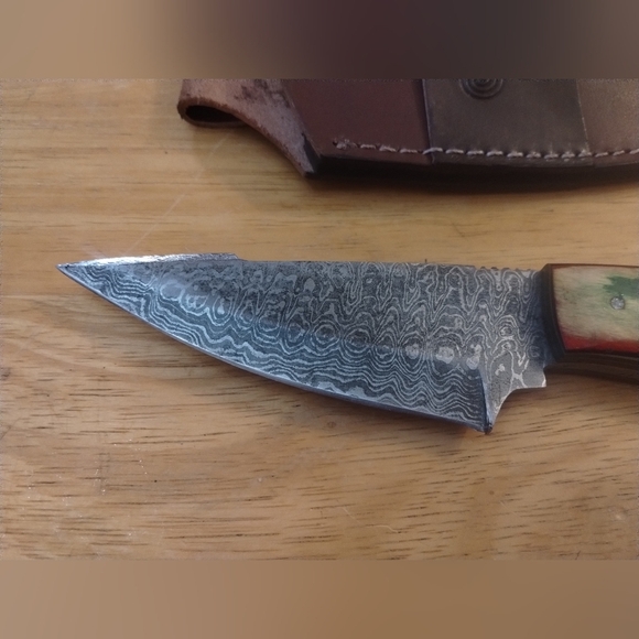 New Damascus steel blade men's hunting knife with sheath - Picture 2 of 8